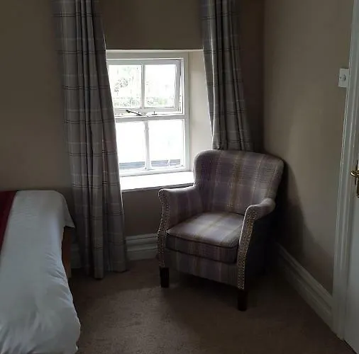 The Bounty Bar Гостевой дом