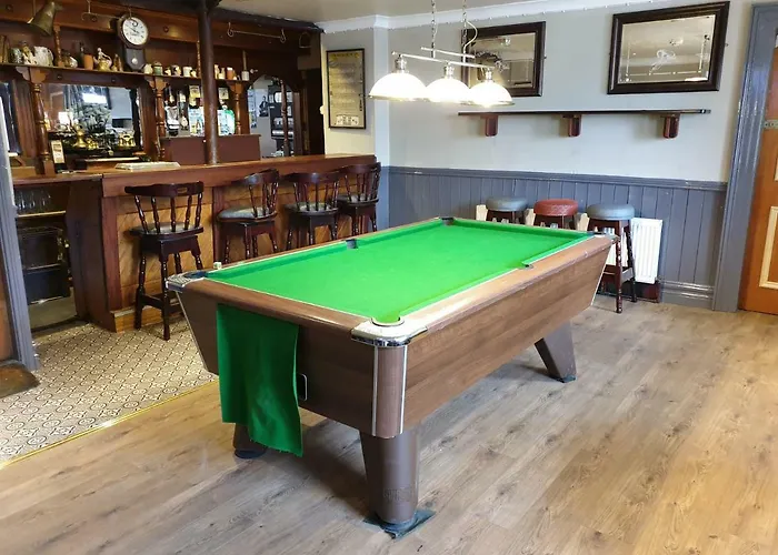 The Bounty Bar Гостевой дом Трим