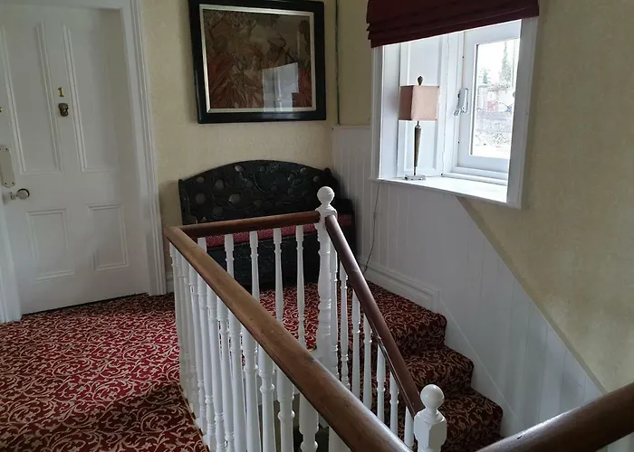 Gasthof The Bounty Bar Trim